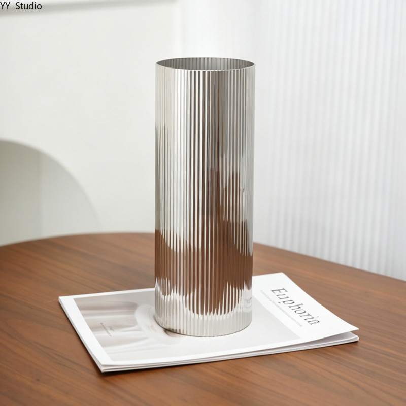 แจกันสแตนเลสหรูหราสไตล์นอร์ดิก - Desk Setup Minimalist บทวิจารณ์และราคา